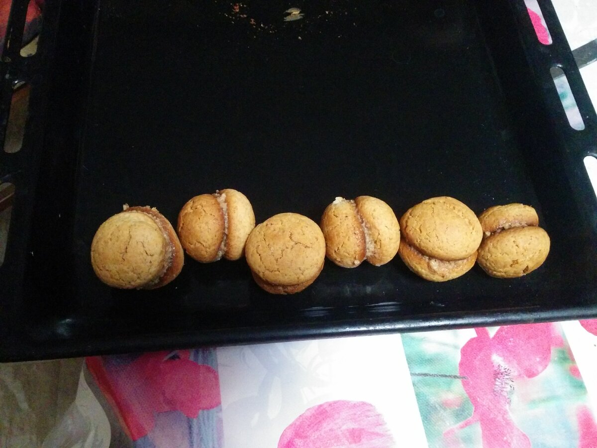 Слепени меденки по двойки